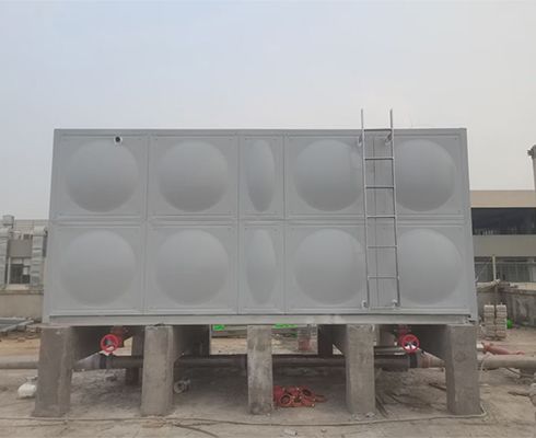 水箱22.jpg 水箱22.jpg