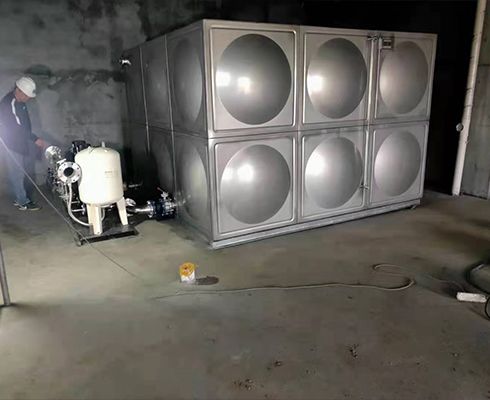 水箱.jpg 水箱.jpg